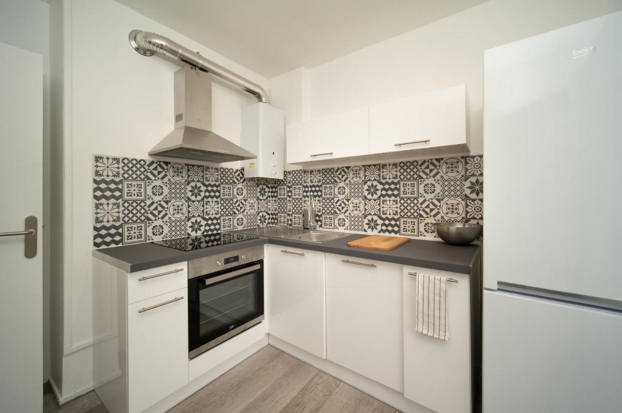 Appartement Tout Equipe Parking Balcon 2 Chambres Marseille Eksteriør billede